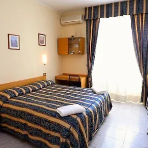 Hotel Loreto, Milan